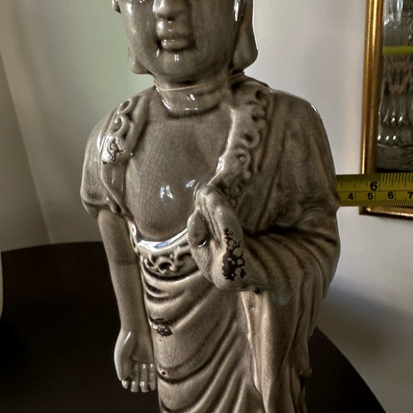 Home decor- sculpture - Picture 5 of 9